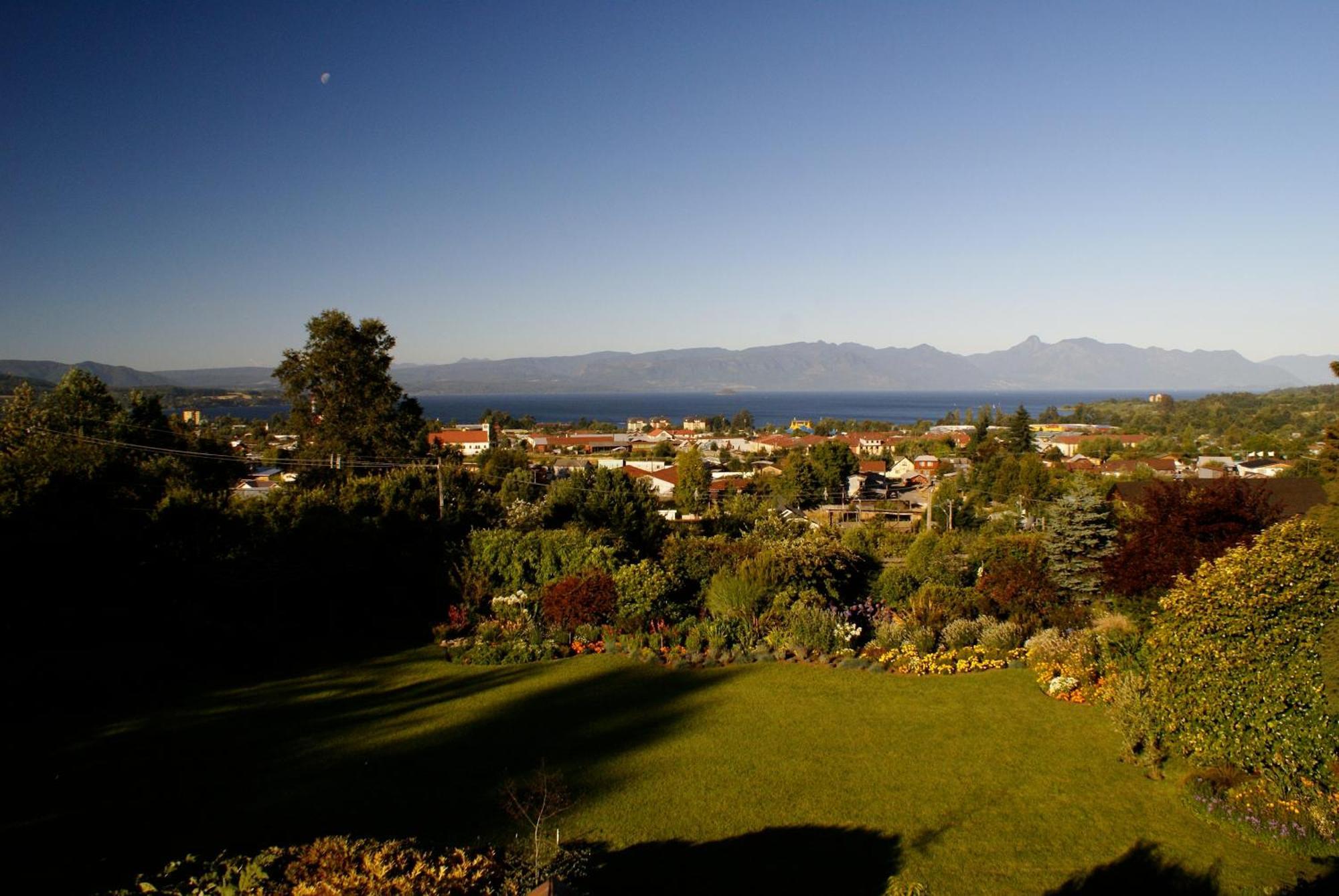 Hosteria De La Colina Hotel Villarrica Exterior photo